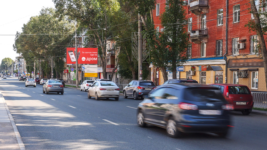 Фотография рекламного носителя, тип: Билборд 3x6, адрес: Победы ул., д.71 Х 1-ый Безымянный пер., Самара, Самарская область, Россия. Сторона A №790867