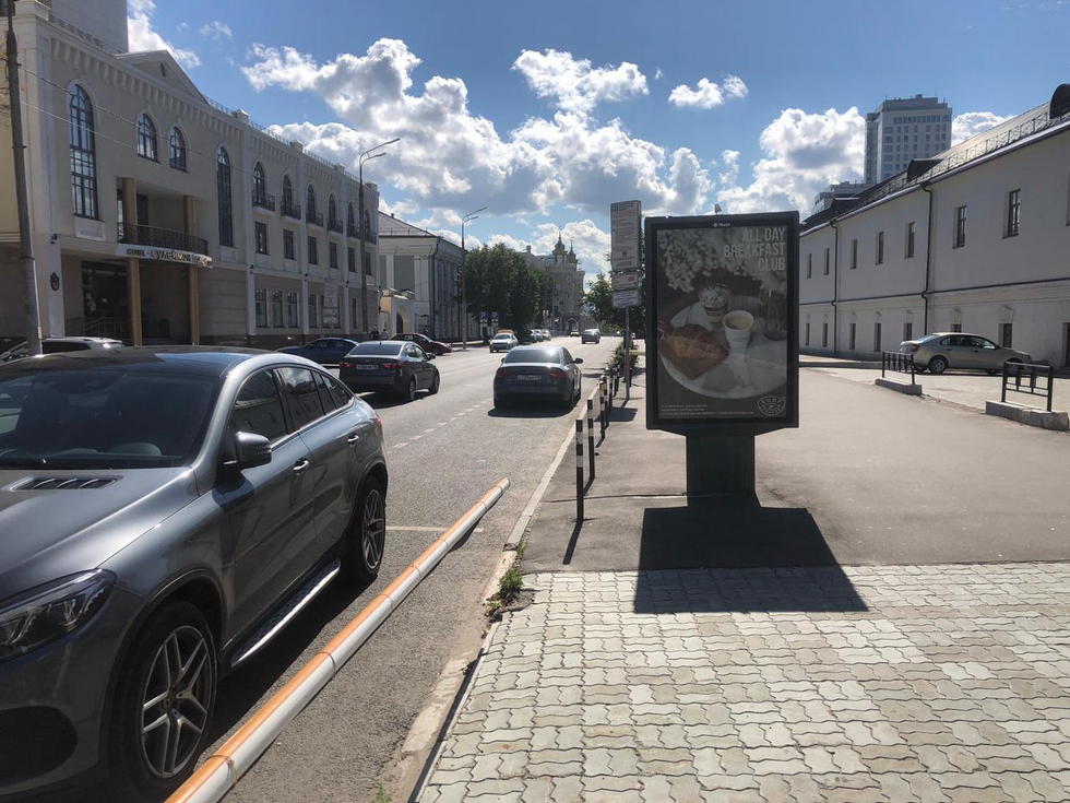 Фотография рекламного носителя, тип: Ситиформат 1.8x1.2, адрес: Петербургская ул., д.50, поз.1, Казань, Республика Татарстан, Россия. Сторона А №141662