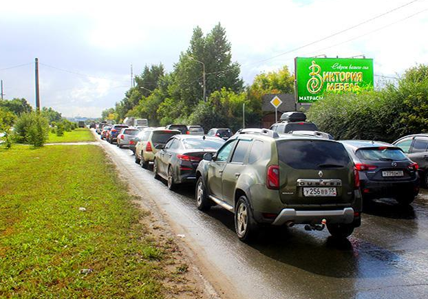 Фотография рекламного носителя, тип: Билборд 3x6, адрес: Заозерная ул. Х 10-я Заозерная ул., д.2, Омск, Омская область, Россия. Сторона А №617001