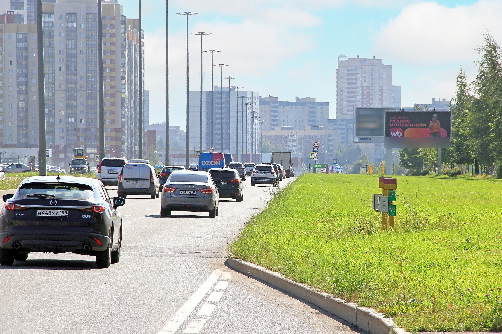Фотография рекламного носителя, тип: Билборд 3x6, адрес: Парашютная ул., д.44, Санкт-Петербург, Россия. Сторона А №658438