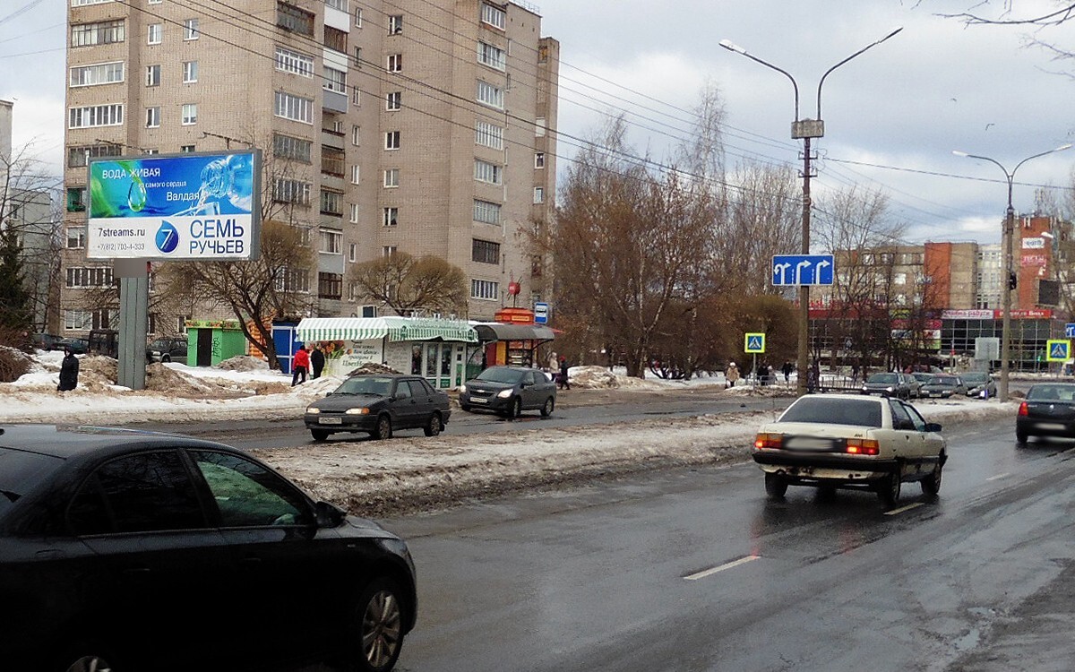 Фотография рекламного носителя, тип: Билборд 3x6, адрес: Ломоносова ул., д.2, Великий Новгород, Новгородская область, Россия. Сторона В №299138