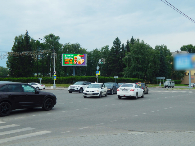 Фотография рекламного носителя, тип: Билборд 3x6, адрес: Социалистический пр-т., д.97 X Молодежная ул., Барнаул, Алтайский край, Россия. Сторона А1 №291841