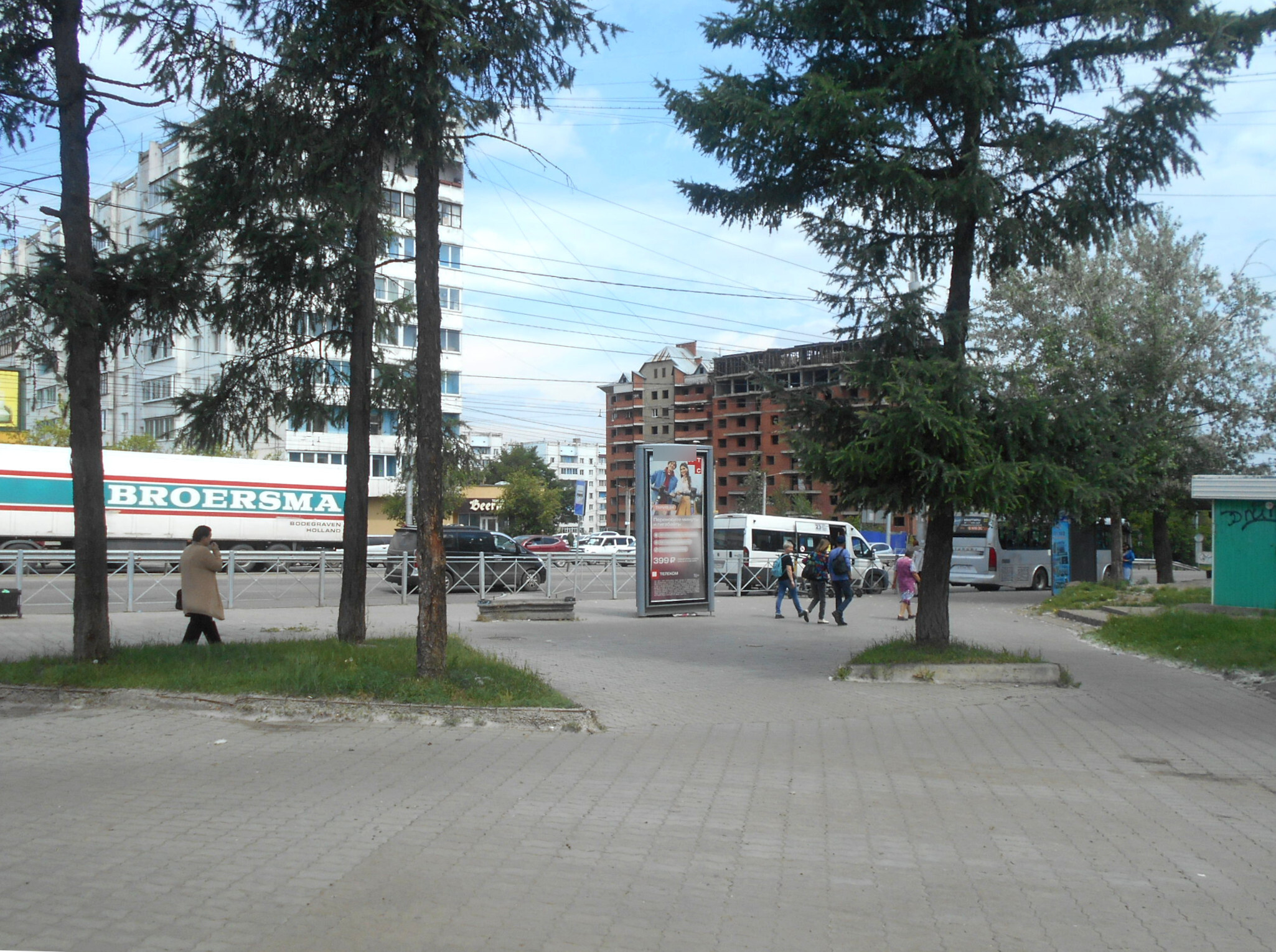 Фотография рекламного носителя, тип: Пиллар 3x1.4, адрес: Сергеева ул. Х Рябикова б-р., поз.1, Иркутск, Иркутская область, Россия. Сторона С №159315