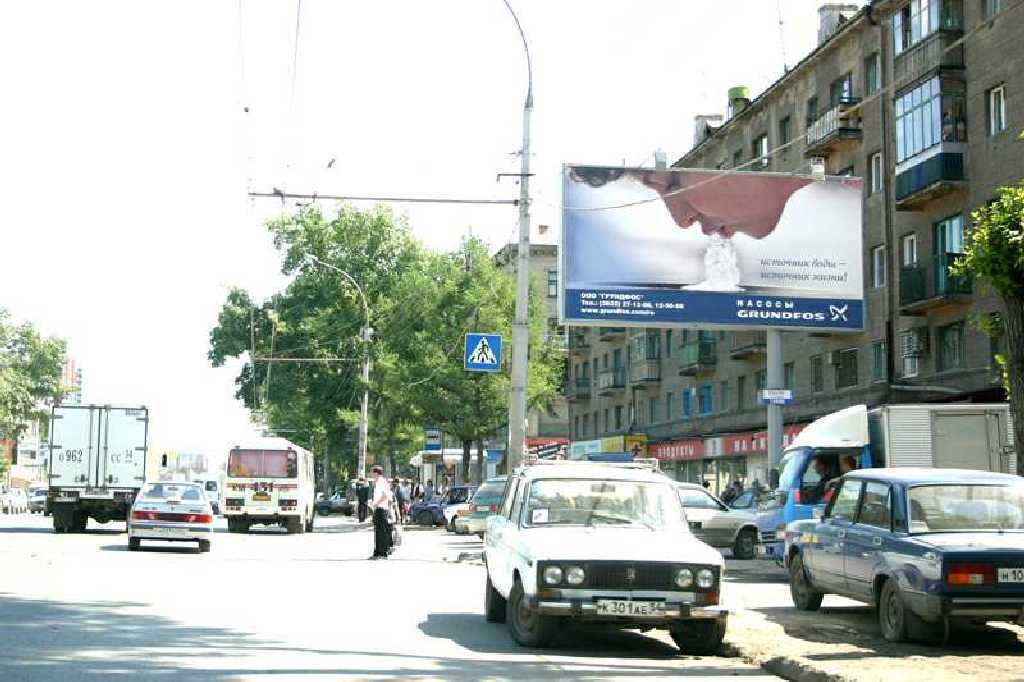 Фотография рекламного носителя, тип: Билборд 3x6, адрес: Титова ул., д.11, Новосибирск, Новосибирская область, Россия. Сторона A №184561