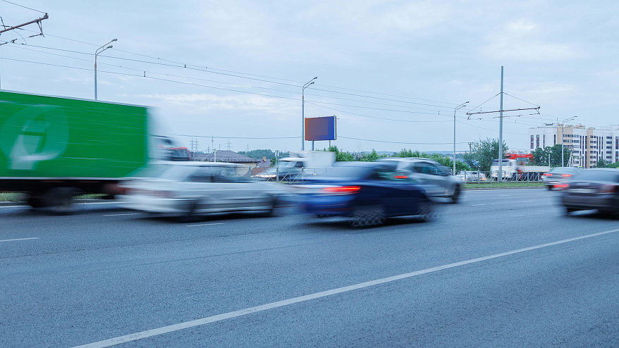 Фотография рекламного носителя, тип: Билборд 3x6, адрес: Арбузова ул., д.48, напротив, Казань, Республика Татарстан, Россия. Сторона B №761256