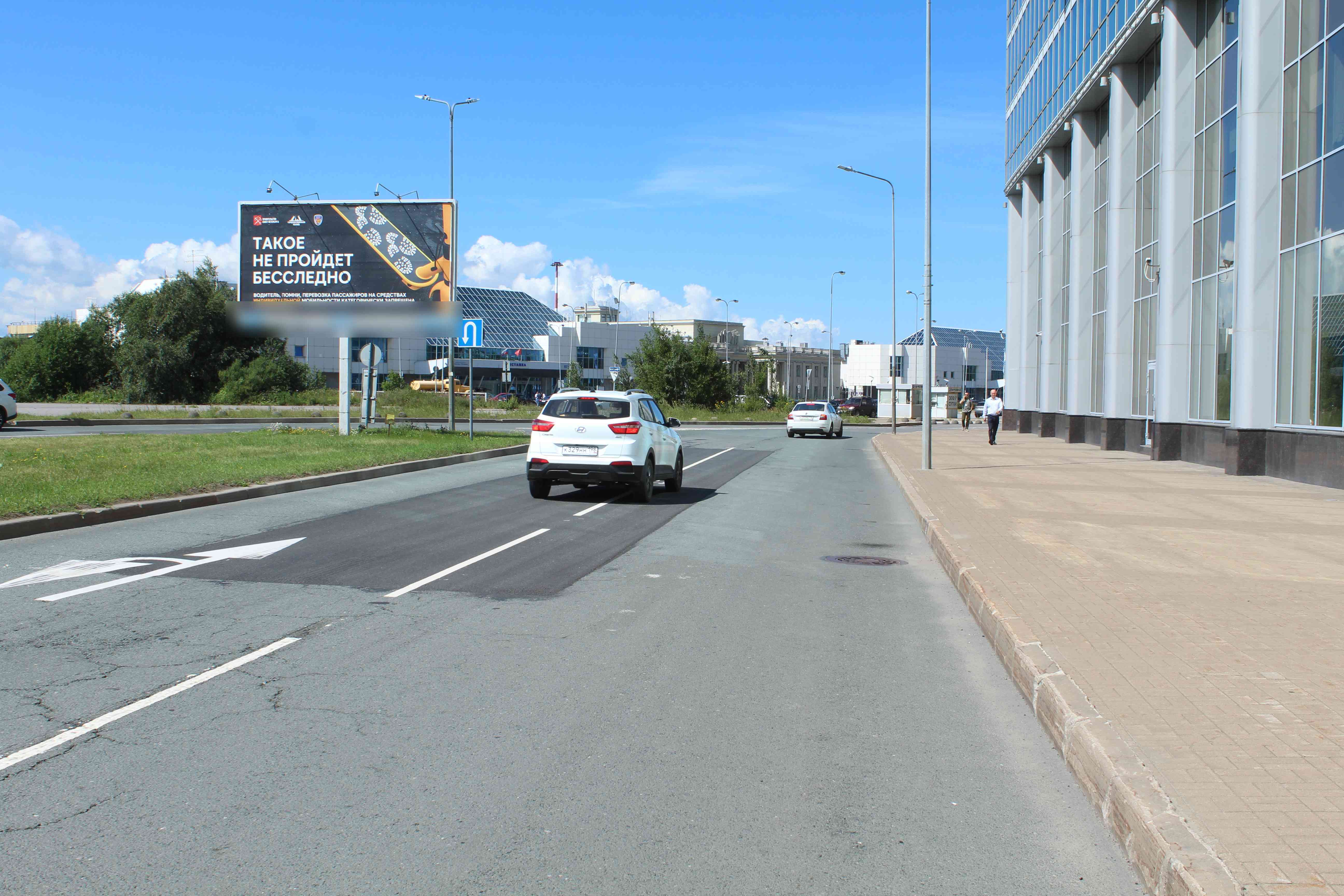 Фотография рекламного носителя, тип: Билборд 3x6, адрес: Внуковская ул., д.2, Санкт-Петербург, Россия. Сторона А1 №118385