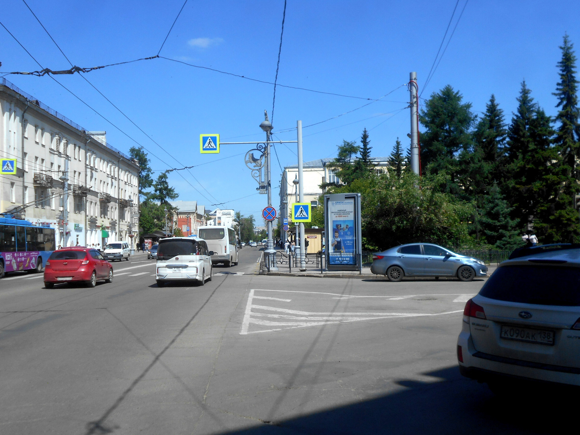 Фотография рекламного носителя, тип: Пиллар 3x1.4, адрес: Ленина ул. Х Горького ул., поз.1, Иркутск, Иркутская область, Россия. Сторона А №159298