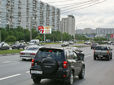 Фотография рекламного носителя, тип: Билборд 3x6, адрес: Братеевский мост, д.21, Москва, Россия. Сторона B №79641