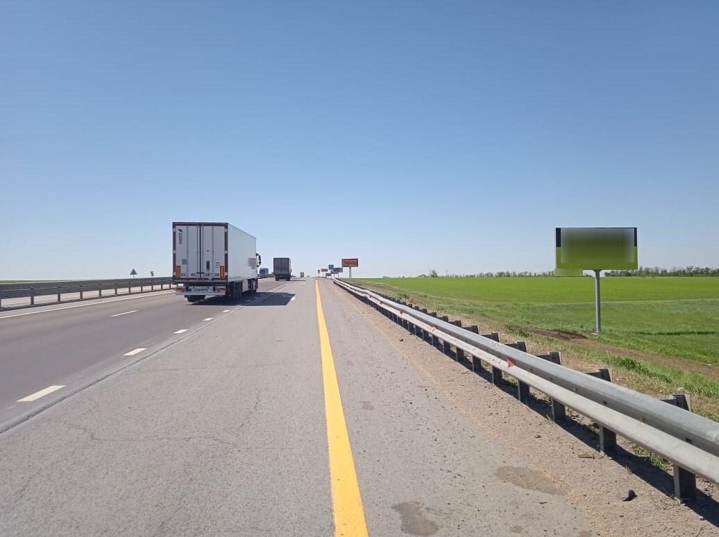 Фотография рекламного носителя, тип: Билборд 3x6, адрес: М-4 «Дон» а/д, 998 800м, Шахты, Ростовская область, Россия. Сторона А №1337059