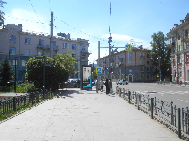 Фотография рекламного носителя, тип: Пиллар 3x1.4, адрес: Ленина ул. Х Горького ул., поз.1, Иркутск, Иркутская область, Россия. Сторона Б1-Б5 №159299