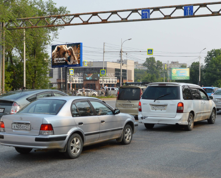 Фотография рекламного носителя, тип: Билборд 3x6, адрес: Краснореченская ул. Х Флегонтова ул., поз.1, Хабаровск, Хабаровский край, Россия. Сторона Б №1328087