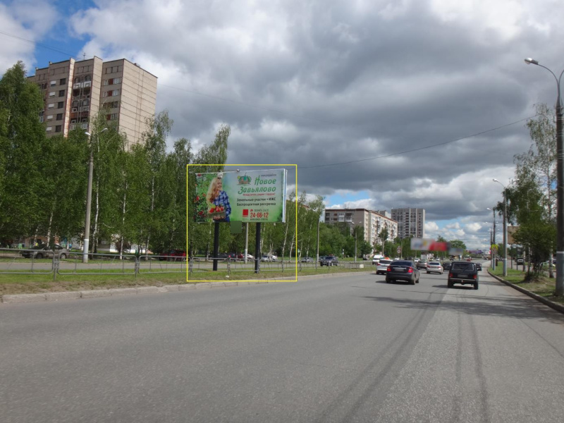 Фотография рекламного носителя, тип: Билборд 3x6, адрес: Ленина ул., Иверская церковь, Ижевск, Республика Удмуртия, Россия. Сторона A1 №670999