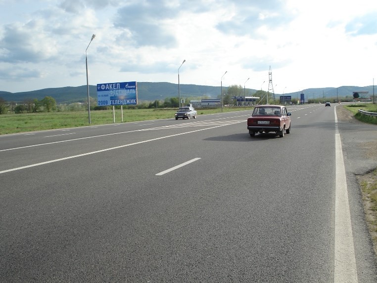 Фотография рекламного носителя, тип: Билборд 3x6, адрес: "Краснодар-Джубга" а/д, 1384 800м, Горячий Ключ, Краснодарский край, Россия. Сторона Б №1005889