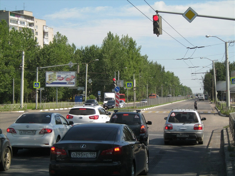 Фотография рекламного носителя, тип: Билборд 3x6, адрес: Дзержинского пр-т., д.52, Ярославль, Ярославская область, Россия. Сторона Б №110172