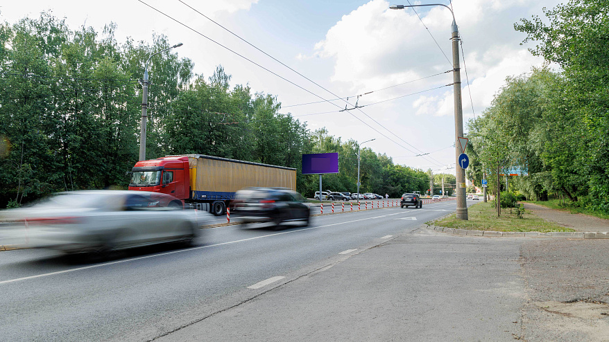 Фотография рекламного носителя, тип: Билборд 3x6, адрес: Хусаина Мавлютова ул., д.2, Казань, Республика Татарстан, Россия. Сторона B №232309