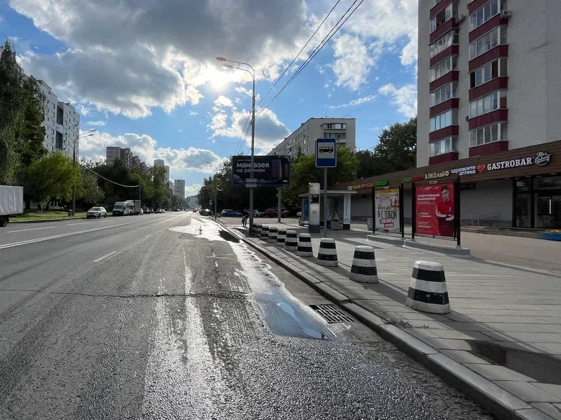 Фотография рекламного носителя, тип: Афиша 1.75x1.8, адрес: Маршала Жукова пр-т., д.14, стенд 2, Москва, Россия. Сторона A №1381710