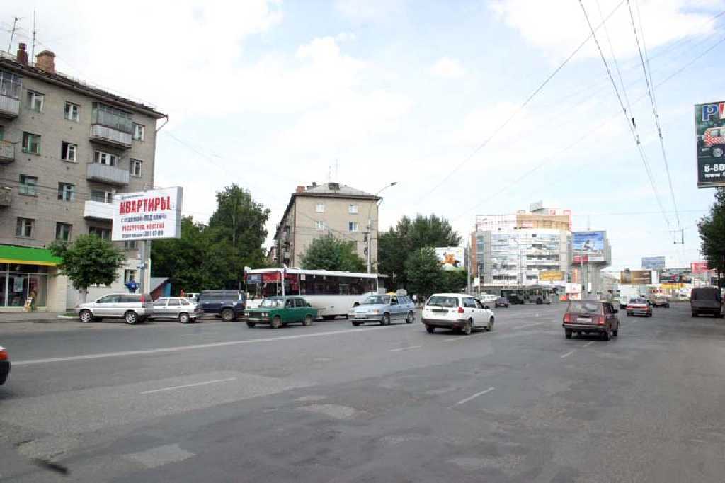 Фотография рекламного носителя, тип: Билборд 3x6, адрес: Титова ул., д.2, Новосибирск, Новосибирская область, Россия. Сторона B №184568