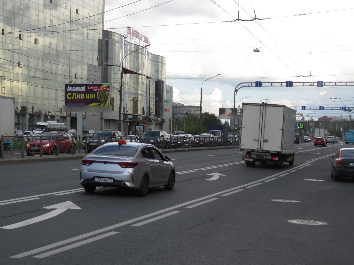 Фотография рекламного носителя, тип: Билборд 3x6, адрес: Заневский пр-т., д.71, Санкт-Петербург, Россия. Сторона Б1 №767936