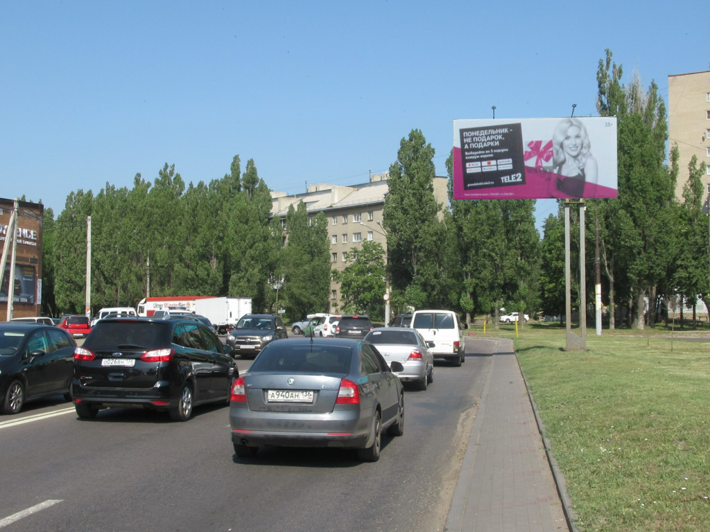 Фотография рекламного носителя, тип: Билборд 3x6, адрес: Матросова ул., Воронеж, Воронежская область, Россия. Сторона А №208591