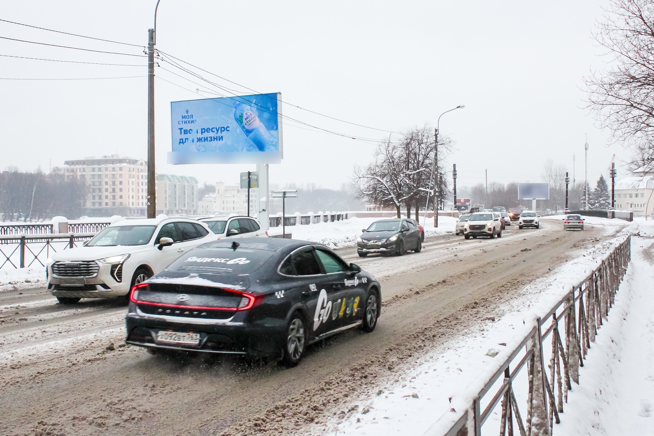 Фотография рекламного носителя, тип: Билборд 3x6, адрес: Песочная наб. X Молодежный мост, Санкт-Петербург, Россия. Сторона Б1 №106250