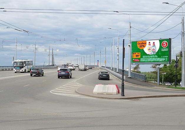 Фотография рекламного носителя, тип: Билборд 3x6, адрес: Ленинградская пл., д.1, Омск, Омская область, Россия. Сторона Ah1-Ah18 №645454