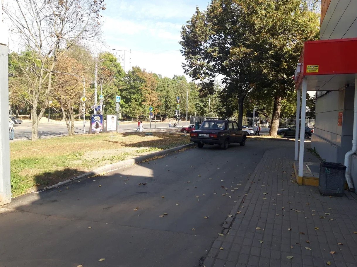 Фотография рекламного носителя, тип: Афиша 1.75x1.8, адрес: Череповецкая ул., д.18, стенд 1, Москва, Россия. Сторона B №866633