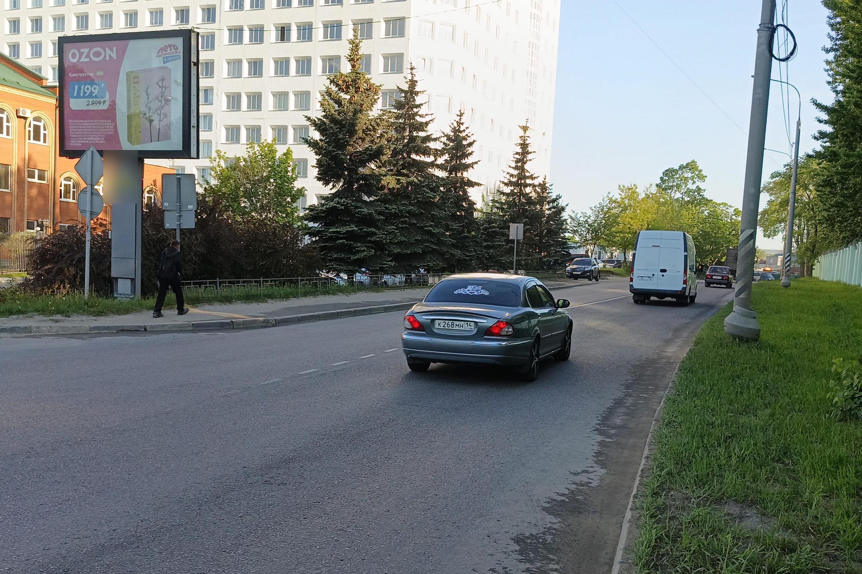 Фотография рекламного носителя, тип: Ситиборд 2.7x3.7, адрес: Академика Жукова ул., д.18, Дзержинский, Московская область, Россия. Сторона B1-B7 №887667