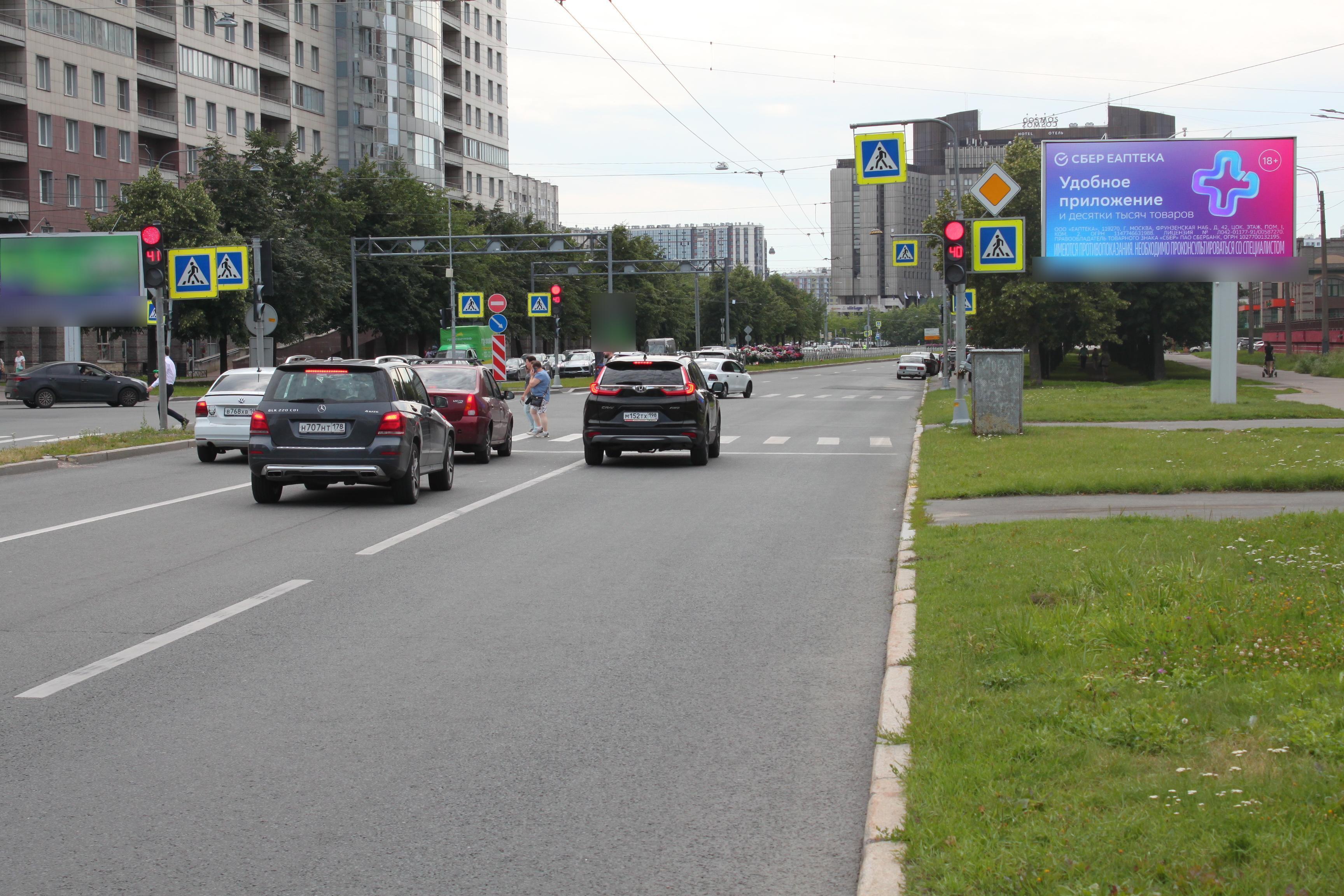 Фотография рекламного носителя, тип: Билборд 3x6, адрес: Нахимова ул., д.5, корп.1, Санкт-Петербург, Россия. Сторона А1 №120104