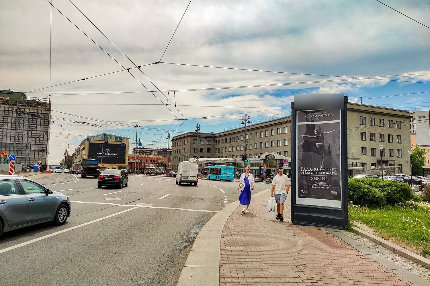 Фотография рекламного носителя, тип: Пиллар 3x1.4, адрес: Московские Ворота пл. Х Московский пр-т., д.103, Санкт-Петербург, Россия. Сторона А №687693