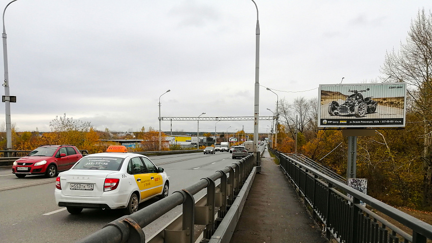 Фотография рекламного носителя, тип: Билборд 3x6, адрес: Спешилова ул., поз.2, Пермь, Пермский край, Россия. Сторона А1-A3 №745502