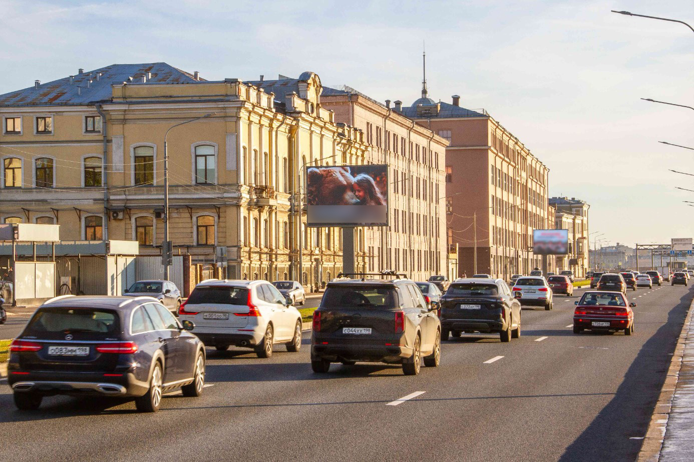 Фотография рекламного носителя, тип: Ситиборд 2.7x3.7, адрес: Пироговская наб. X Гренадерский мост, Санкт-Петербург, Россия. Сторона А1 №673376