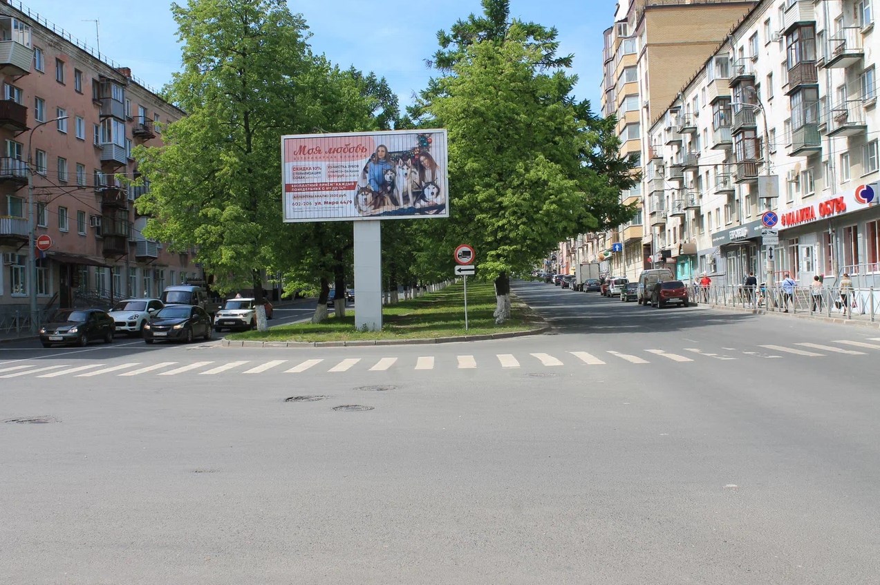 Фотография рекламного носителя, тип: Билборд 3x6, адрес: Мира ул., д.40 X Полины Осипенко ул., Владимир, Владимирская область, Россия. Сторона А1-А3 №1013269