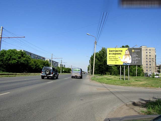 Фотография рекламного носителя, тип: Билборд 3x6, адрес: Заозерная ул. Х Королева пр-т., поз.1, Омск, Омская область, Россия. Сторона А №197369