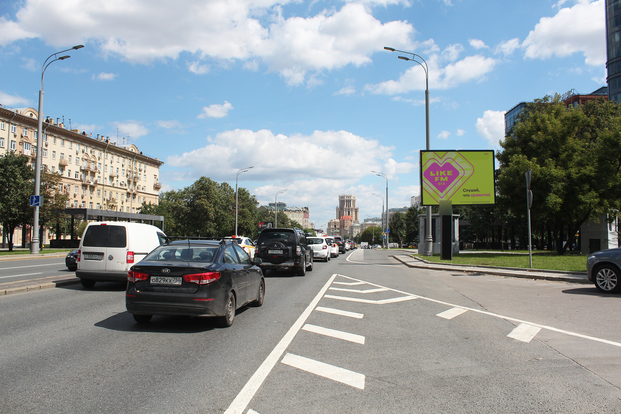 Фотография рекламного носителя, тип: Ситиборд 2.7x3.7, адрес: Коровий Вал ул., д.9Б, Москва, Россия. Сторона А1 №567705