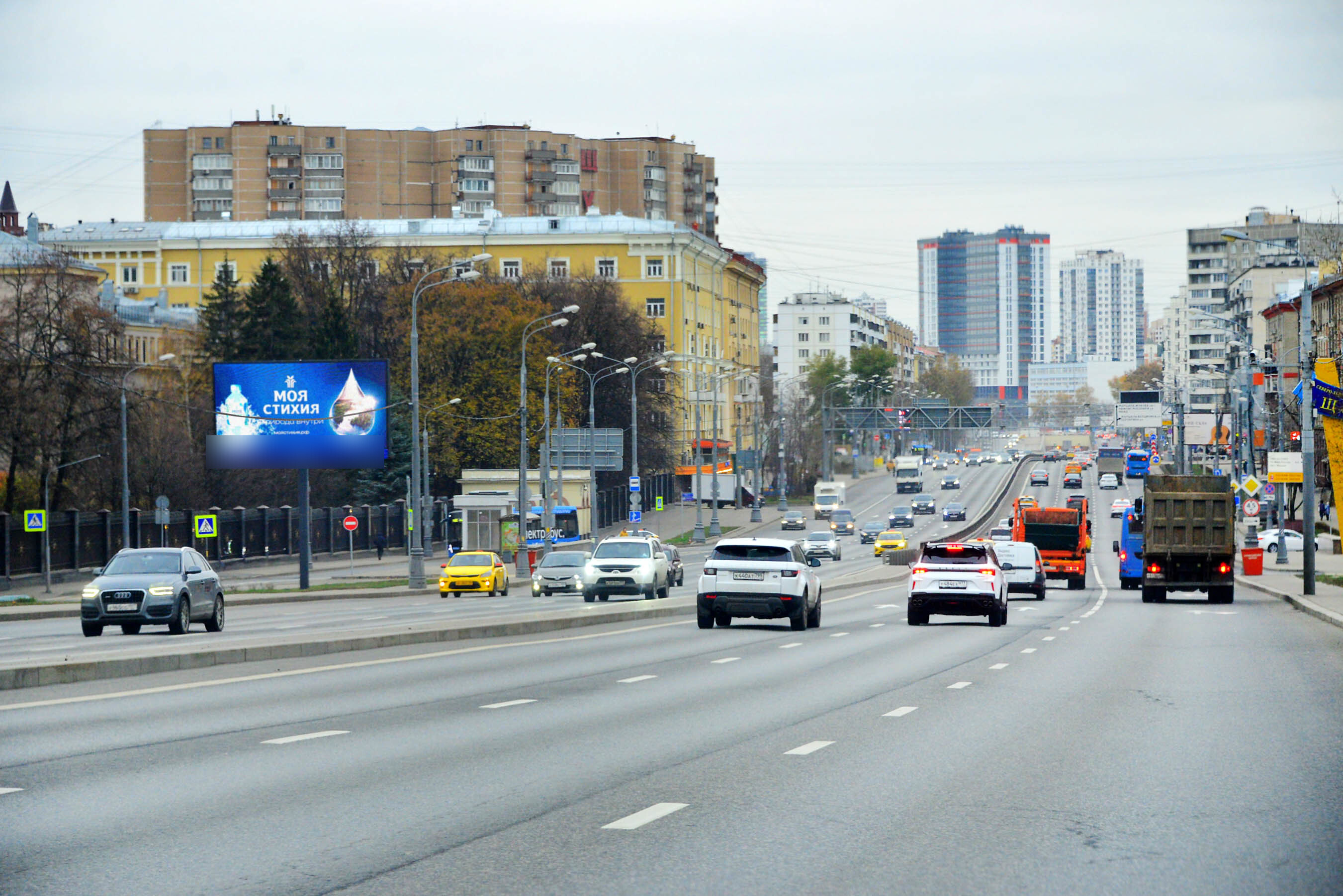 Фотография рекламного носителя, тип: Билборд 3x6, адрес: Народного Ополчения ул., д.50, Москва, Россия. Сторона Б1 №637977