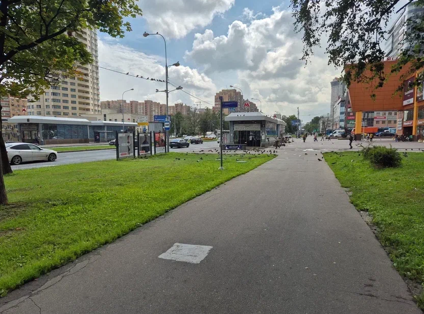 Фотография рекламного носителя, тип: Афиша 1.75x1.8, адрес: Профсоюзная ул., д.54, стенд 3, Москва, Россия. Сторона B №887257