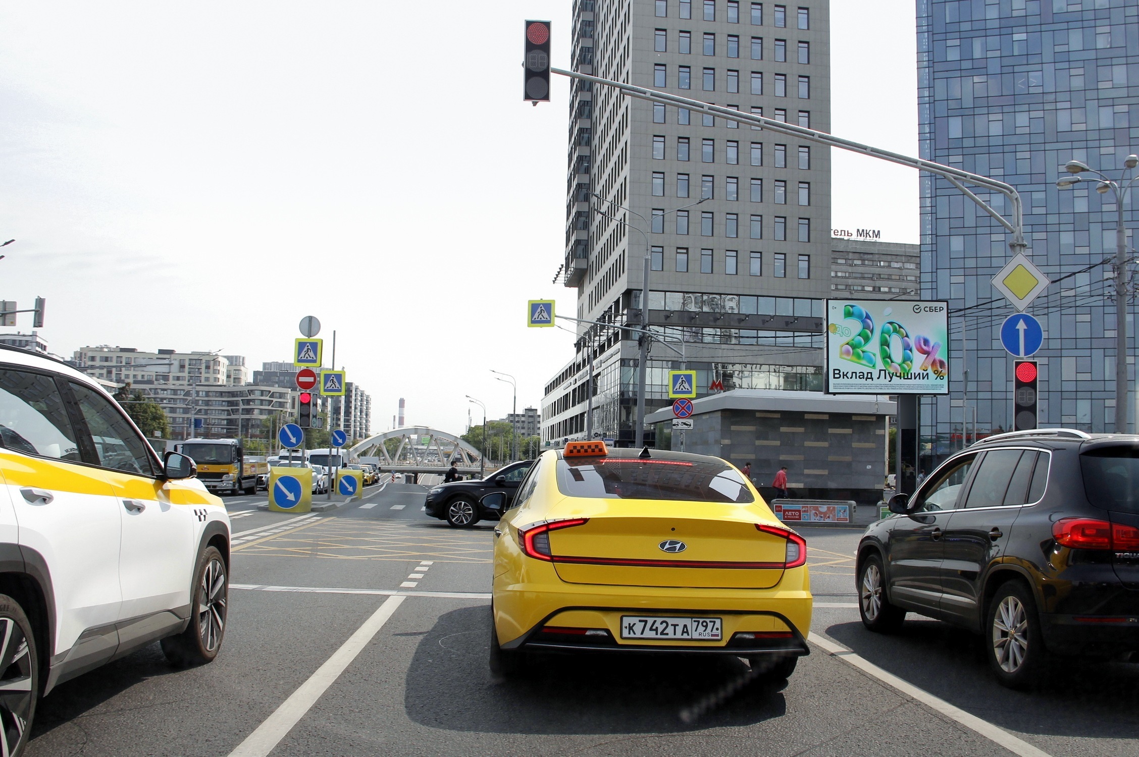 Фотография рекламного носителя, тип: Ситиборд 2.7x3.7, адрес: Энтузиастов ш., д.2, Москва, Россия. Сторона А1 №567709