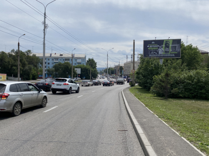 Фотография рекламного носителя, тип: Билборд 3x6, адрес: Мичурина ул., д.2е, Красноярск, Красноярский край, Россия. Сторона A1-А3 №984345