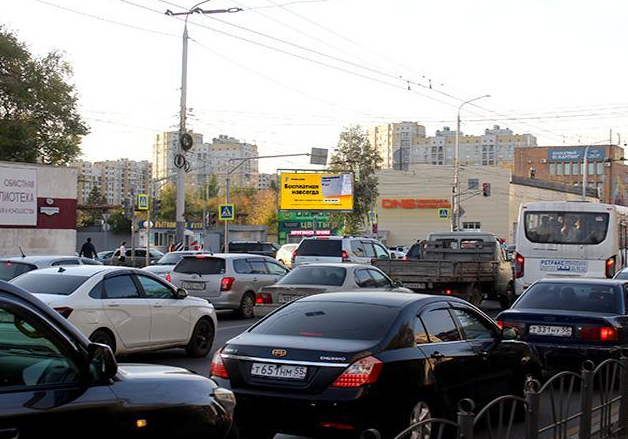 Фотография рекламного носителя, тип: Билборд 3x6, адрес: Красный путь ул., д.85/1 Х Кемеровская ул., Омск, Омская область, Россия. Сторона Bh1-Bh10 №651112