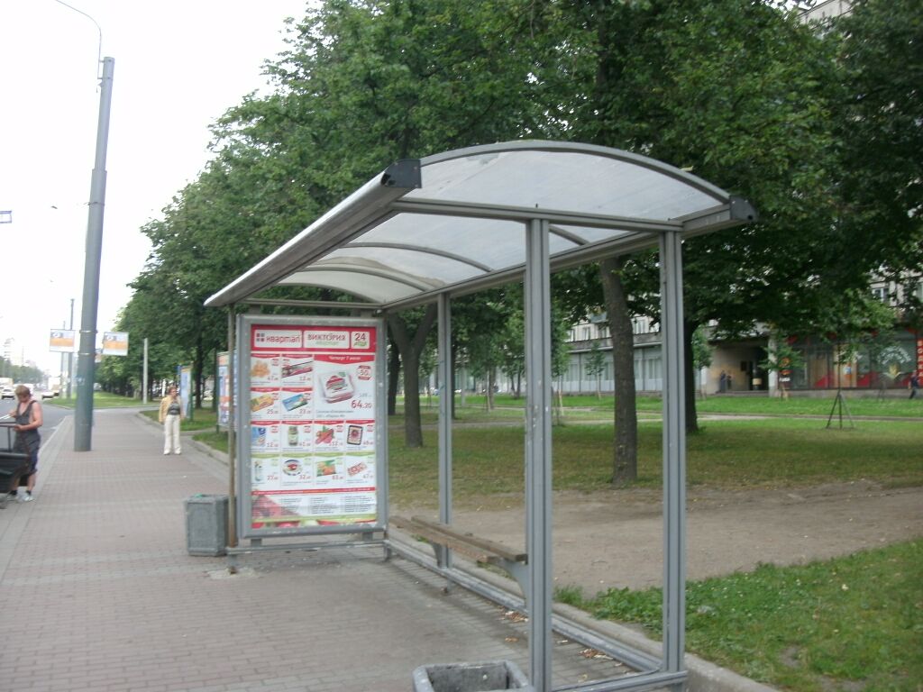 Фотография рекламного носителя, тип: Остановка 1.8x1.2, адрес: Пискаревский пр-т., д.35, Санкт-Петербург, Россия. Сторона А №130144