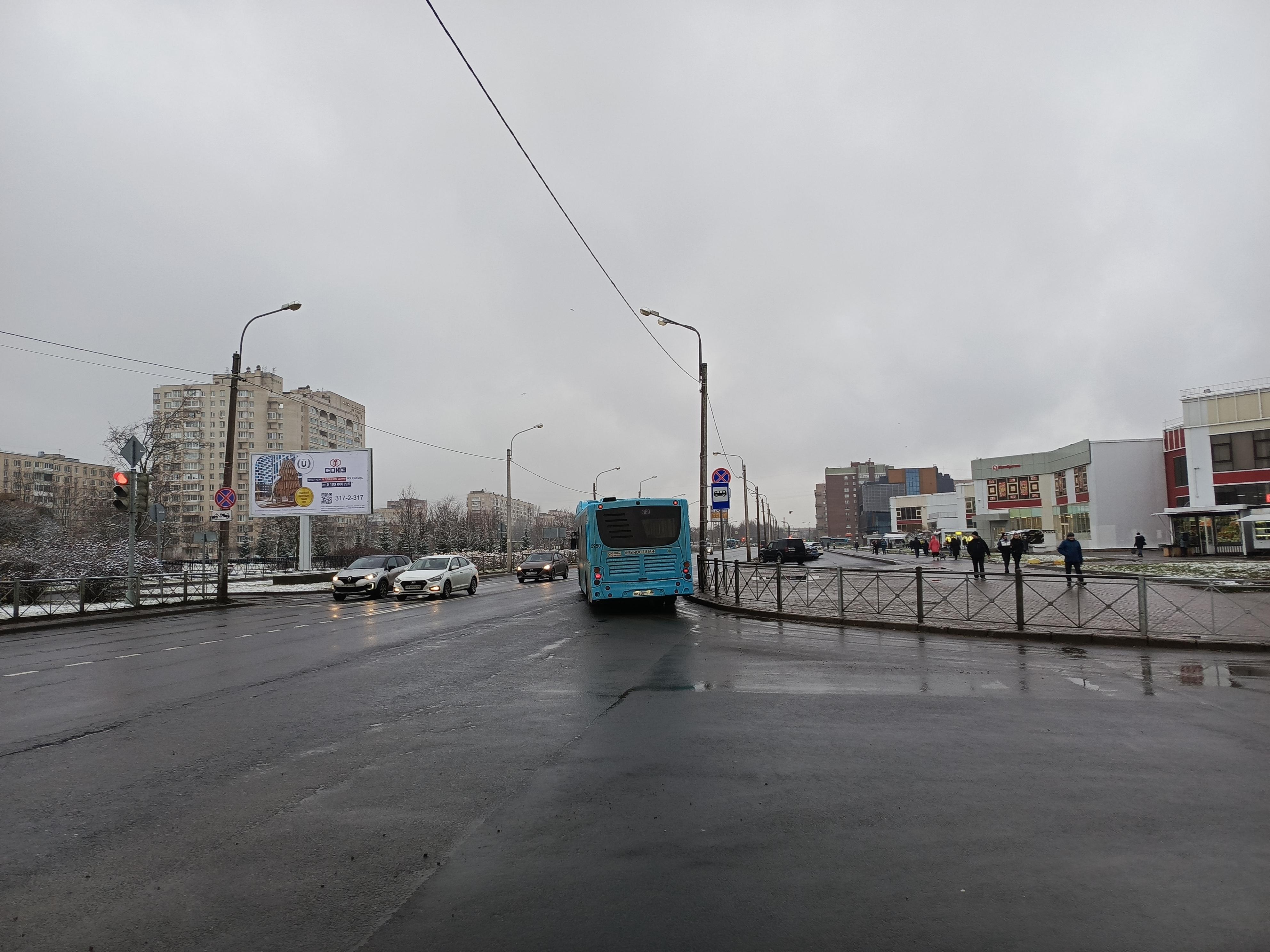 Фотография рекламного носителя, тип: Билборд 3x6, адрес: Колпино г., Веры Слуцкой ул. Х Раумская ул., напротив рынка, Ленинградская область, Россия. Сторона B №1325379