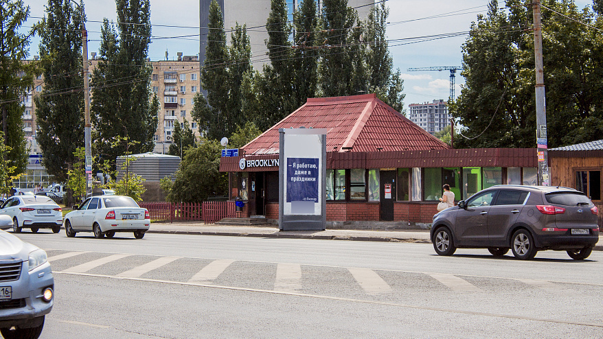 Фотография рекламного носителя, тип: Пиллар 3x1.4, адрес: Декабристов ул., д.177, Казань, Республика Татарстан, Россия. Сторона A №686118