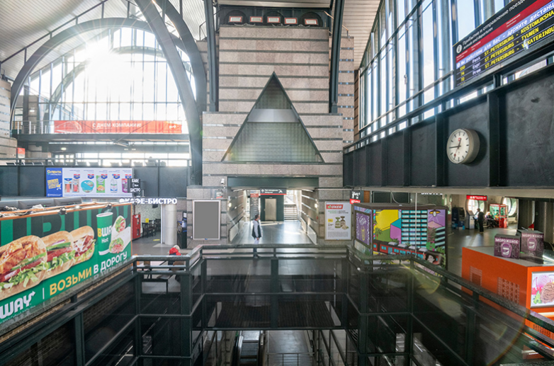 Фотография рекламного носителя, тип: Постер/баннер, адрес: ЖД вокзал «Ладожский», Заневский пр-т., д.73, Санкт-Петербург, Россия. Сторона/вариант А №991149