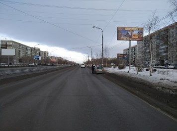 Фотография рекламного носителя, тип: Билборд 3x6, адрес: Карла Маркса пр-т., д.181 X Труда ул., Магнитогорск, Челябинская область, Россия. Сторона А №780587