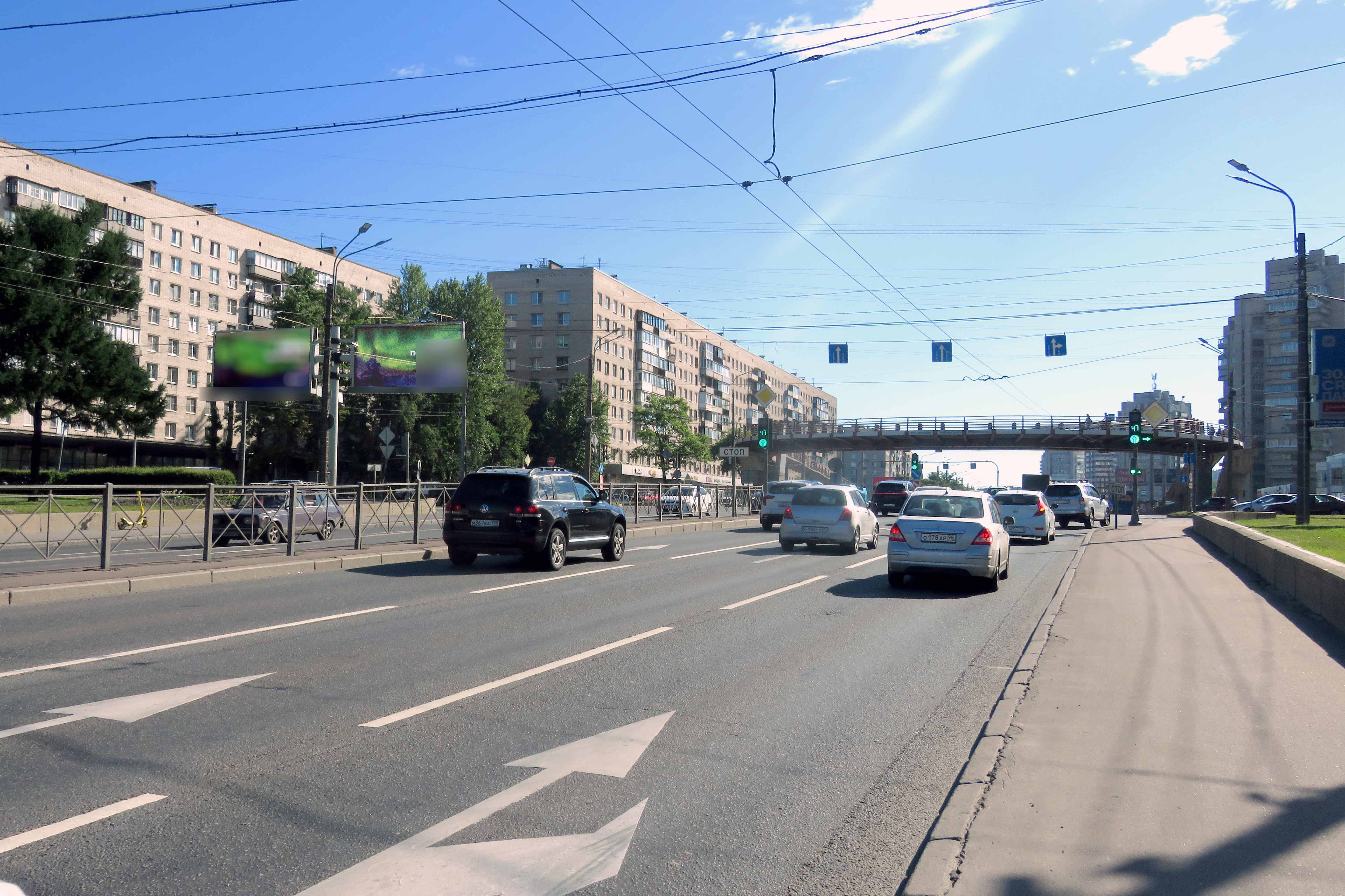 Фотография рекламного носителя, тип: Билборд 3x6, адрес: Славы пр-т., д.2 Х Белградская ул., Санкт-Петербург, Россия. Сторона Б2 №511490