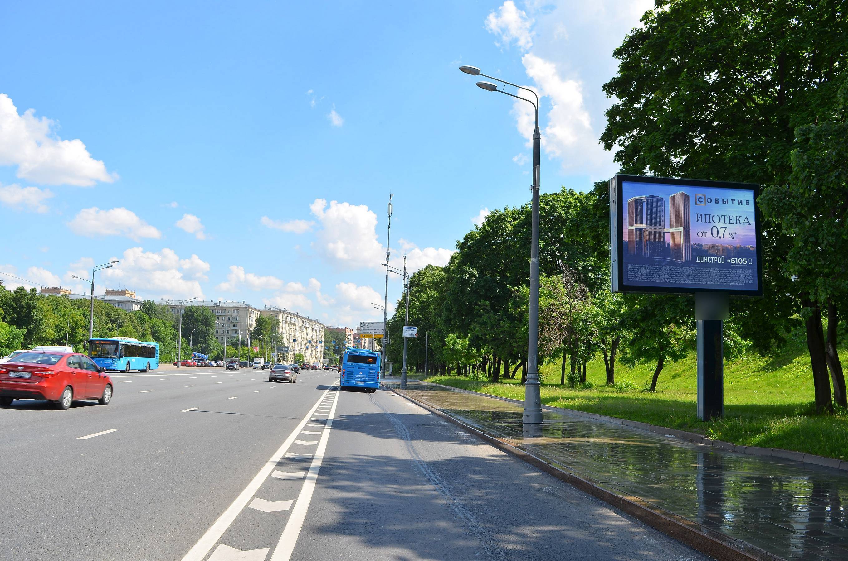 Фотография рекламного носителя, тип: Ситиборд 2.7x3.7, адрес: Хамовнический Вал ул., д.28, Москва, Россия. Сторона A1-A5 №366944