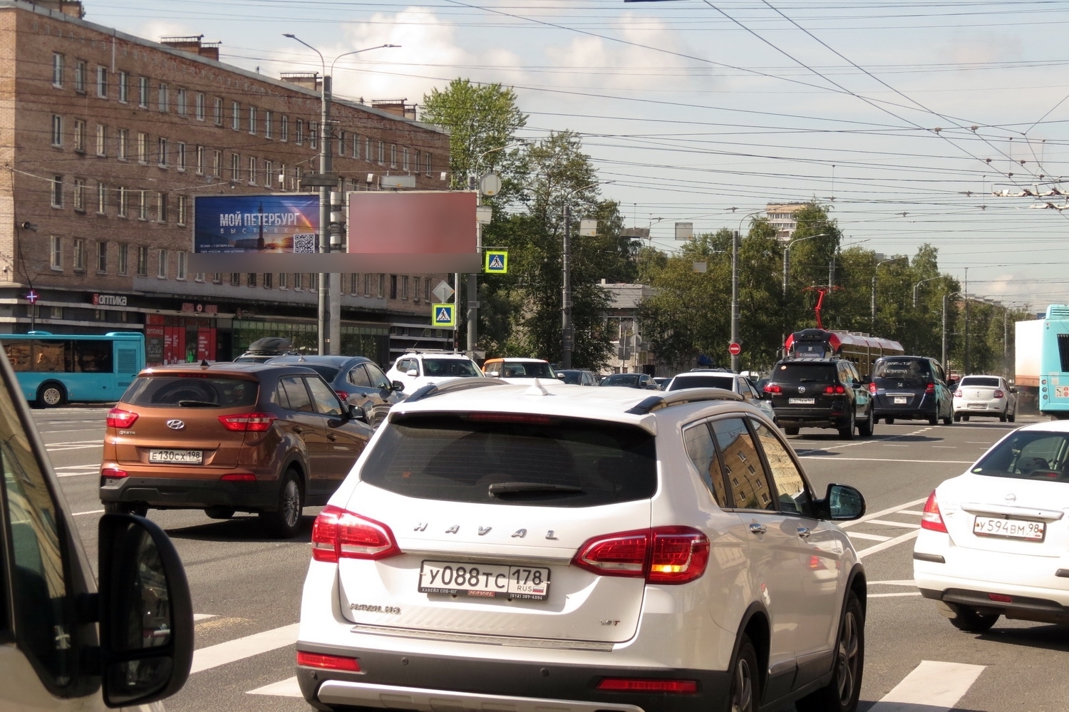 Фотография рекламного носителя, тип: Билборд 3x6, адрес: Народная ул. Х Дальневосточный пр-т., Санкт-Петербург, Россия. Сторона Б1 №106784