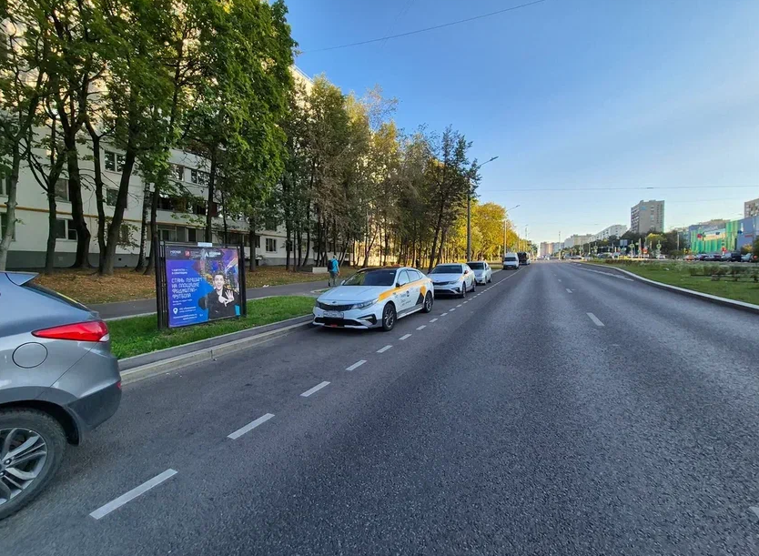 Фотография рекламного носителя, тип: Афиша 1.75x1.8, адрес: Чертановская ул., д.15, стенд 1, Москва, Россия. Сторона A №866640