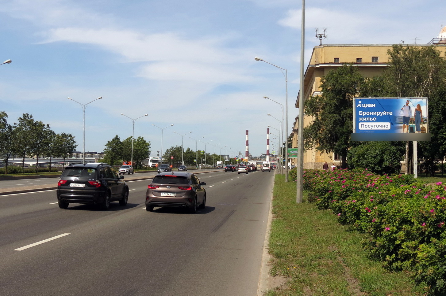 Фотография рекламного носителя, тип: Билборд 3x6, адрес: Малоохтинский пр-т., д.98, Санкт-Петербург, Россия. Сторона А №119788