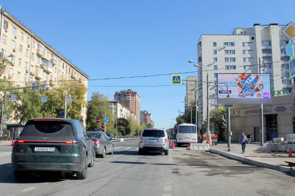 Фотография рекламного носителя, тип: Билборд 3x6, адрес: Нижегородская ул., д.2, корп.1 X Абельмановская ул., Москва, Россия. Сторона А1 №443905